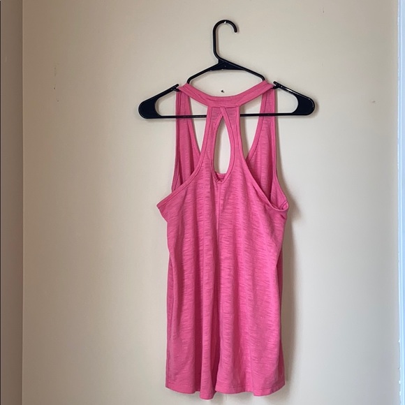 Workout Top - Picture 2 of 3